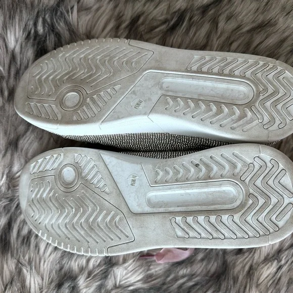 JESSICA SIMPSON Silesta  rhinestone sneakers - Picture 4 of 6